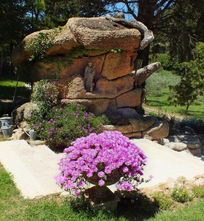 La Royante Panzió Aubagne Kültér fotó